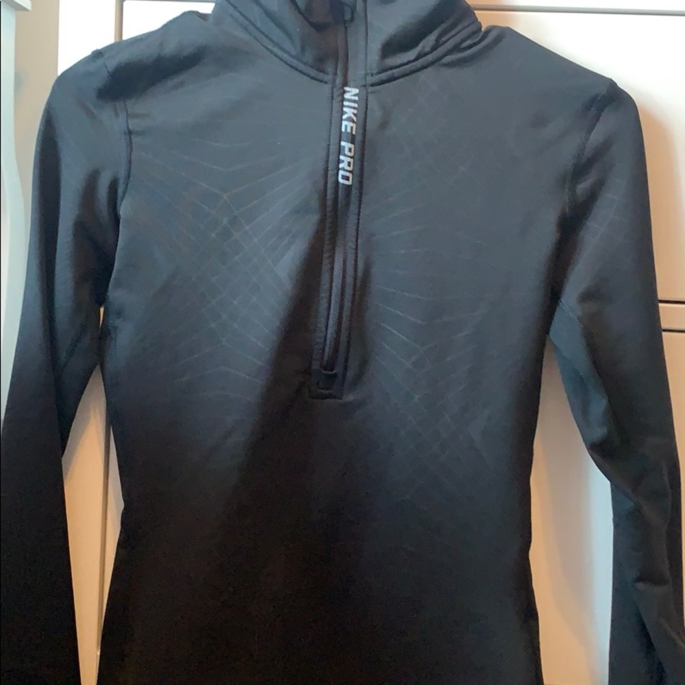 NIKE PRO LONGSLEEVE